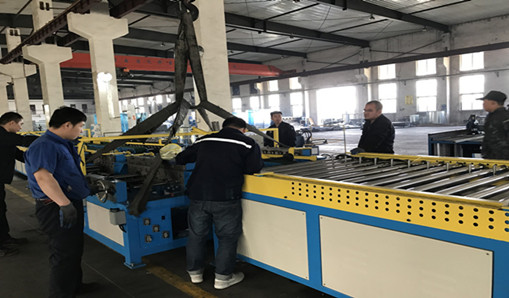 天津奧特浦斯機(jī)電設(shè)備有限公司引進(jìn)ALⅤ16全自動風(fēng)管生產(chǎn)線