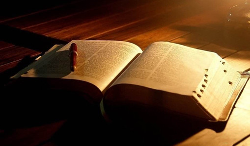 鎰書閣，遇見更好的自己