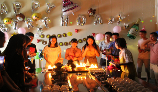 情深，意融，鎰辰大家庭九月生日會開始了！